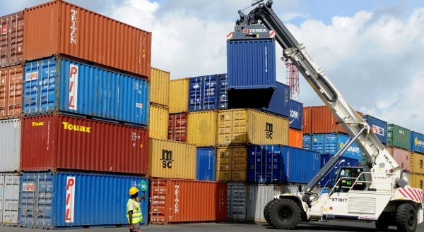 A strategic appraisal of the attractiveness of seaport-based transport corridors: the southern Africa case