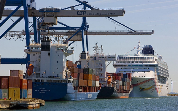 The economics of port authority reform: a framework for ex-post evaluation
