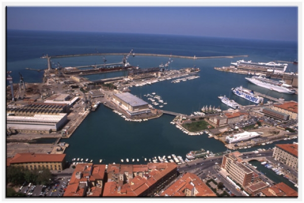 Med ports: MoS and the efficient accommodation of mega-containerships