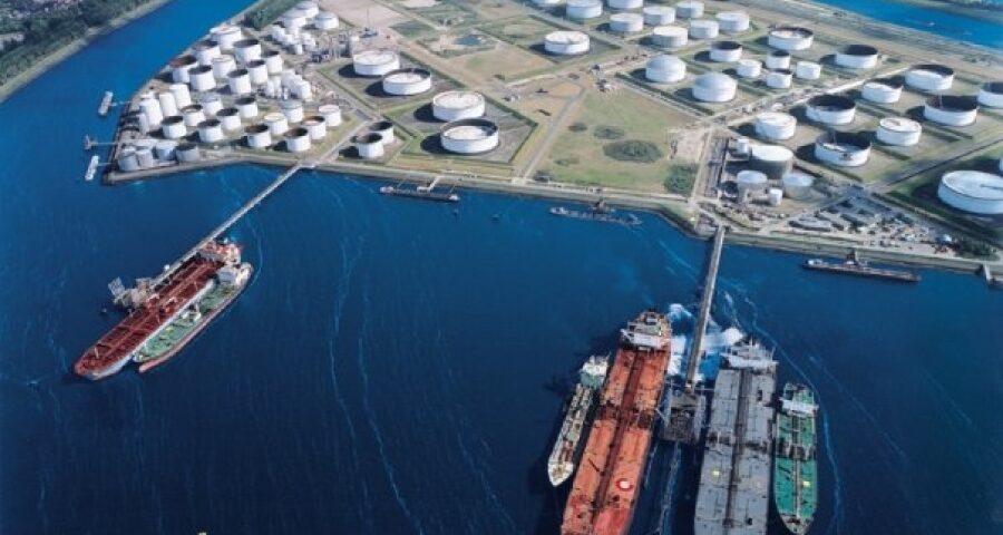 Management case: ensuring hinterland access in port of Rotterdam