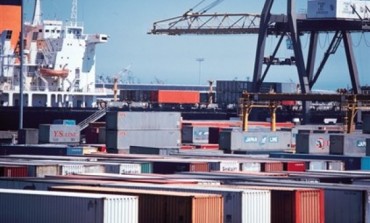 Counterbalancing peripherality & concentration: the UK container port system