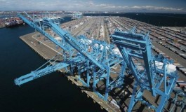 Port performance management system: socio-economic impacts