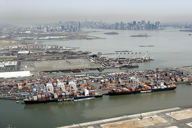 Trajectories of change in ports: the role of institutional frameworks