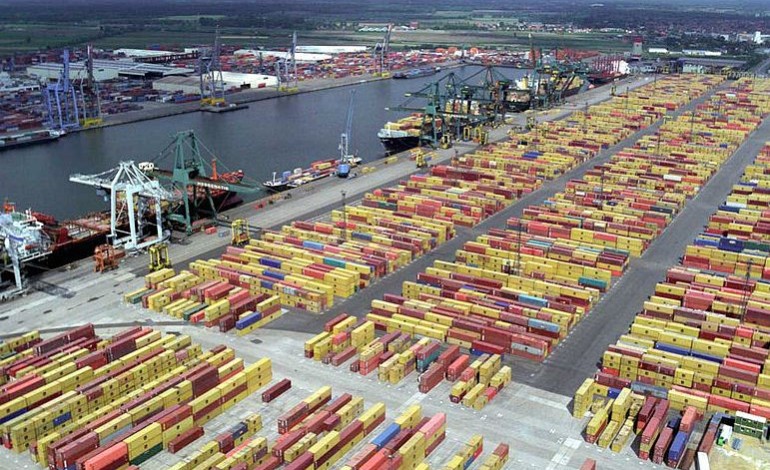 PortReport 1 | Competition and complementarity between seaports and hinterlands for distribution activities