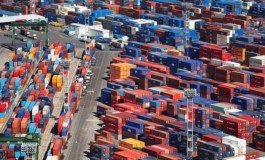 The geography of maritime networks: a critical review