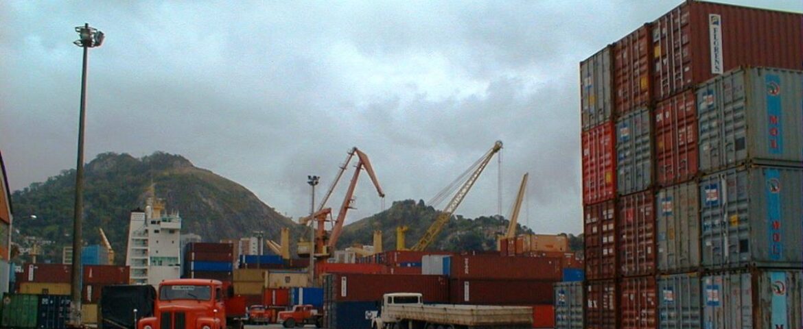 The impact of management practices use on brazilian port authorities’ performance