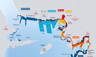 Shipping strategies: Global liner alliances in the port of Piraeus