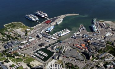 Cruise shipping and green ports: a strategic challenge