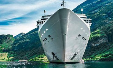 The Analyst: ports and lines are in need of a "positive story"