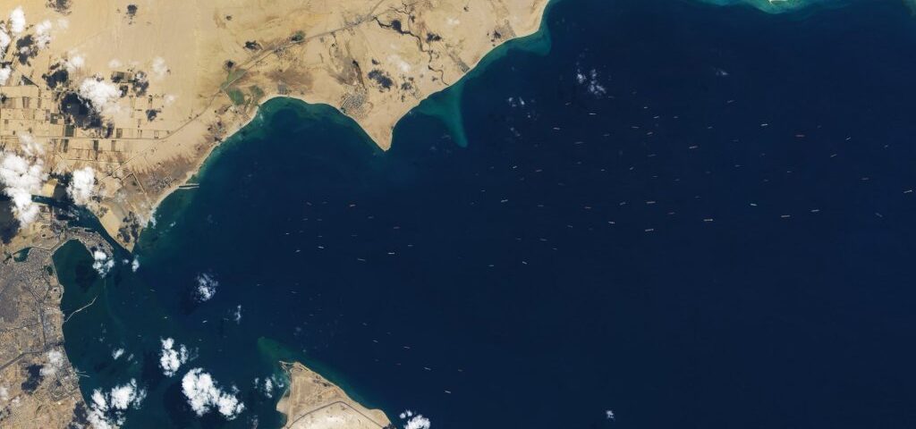 Resolving the Suez backlog: predicting ship transits in capacity-constrained areas