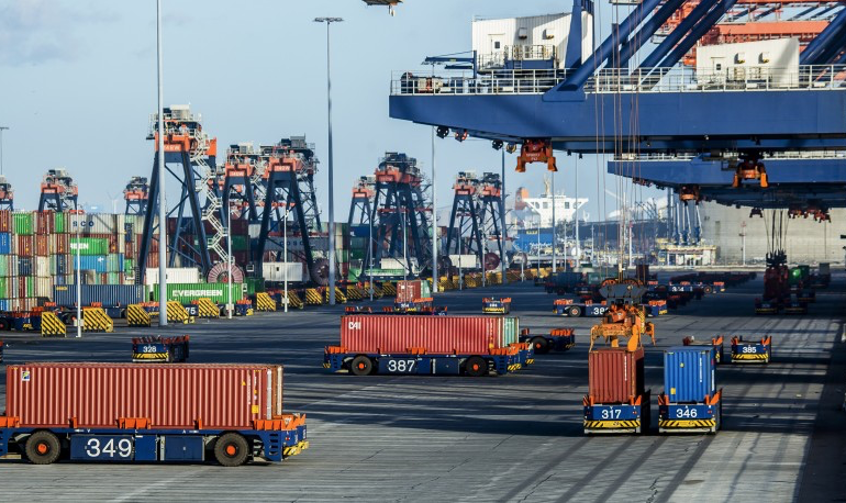 Container terminal automation: assessment of drivers and benefits