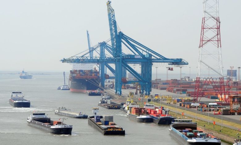 Modal shift ambitions of large North European ports: on the role of port managing bodies