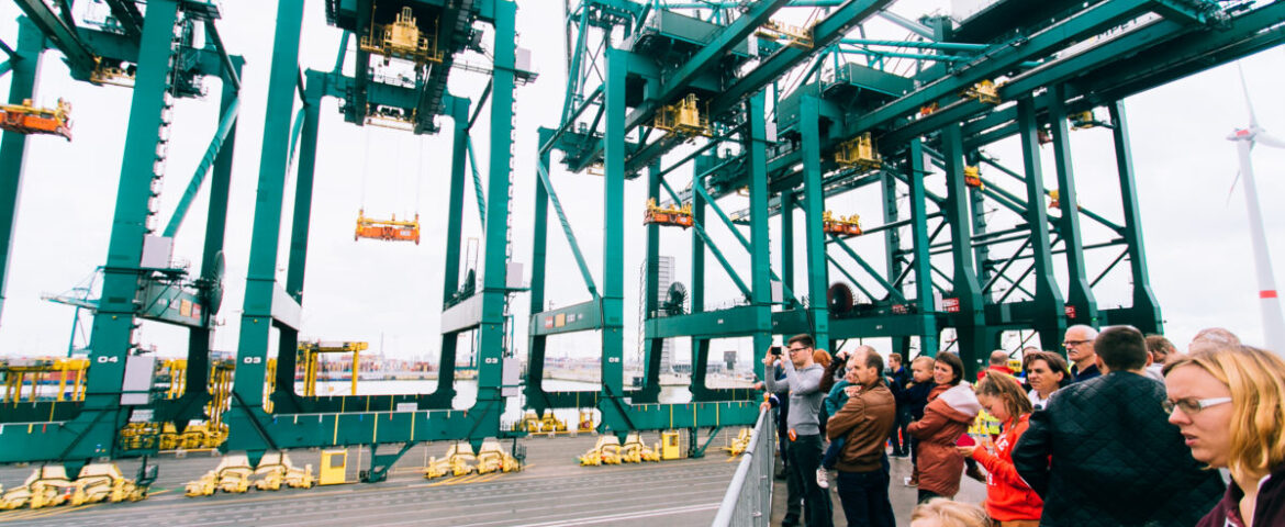 Social license to operate: determining social acceptance among local port community stakeholders