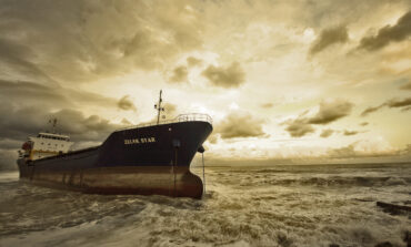 Seaports in a tense geopolitical environment: key agents or sitting ducks?