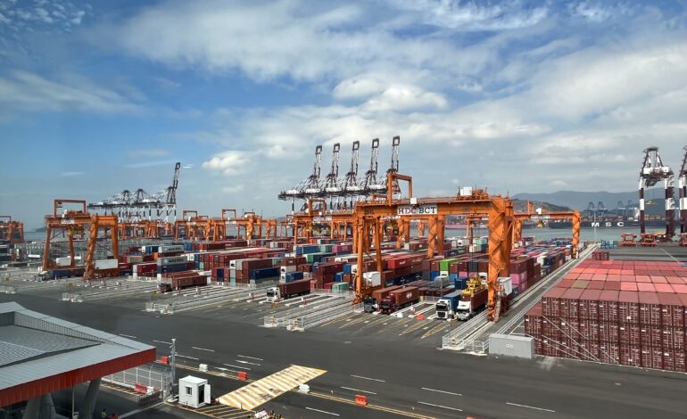 Stakeholders’ attitudes toward container terminal automation