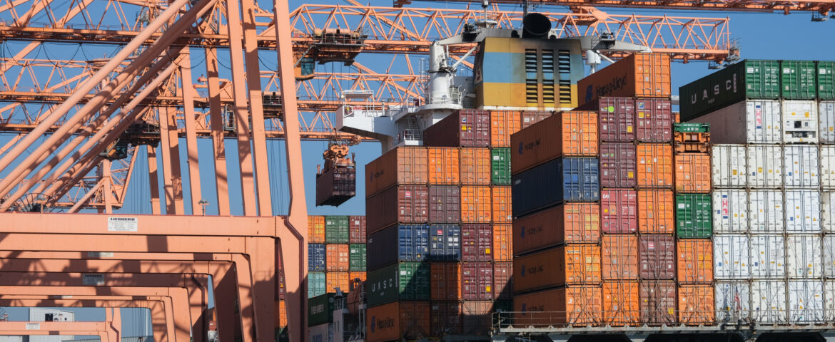 Evaluating customer satisfaction with clearing and forwarding agents:  Kuwait Shuwaikh Port